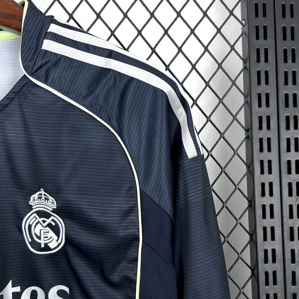 Real Madrid 2025/26 Away Long Sleeves Jersey - FutStore