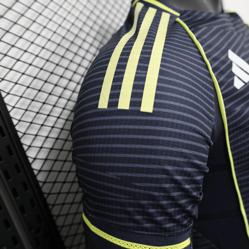 Real Madrid Authentic Player [Slim Fit] Player [Slim Fit] Player [Slim Fit] Away Player 2025/26 - Slim Fit - FutStore