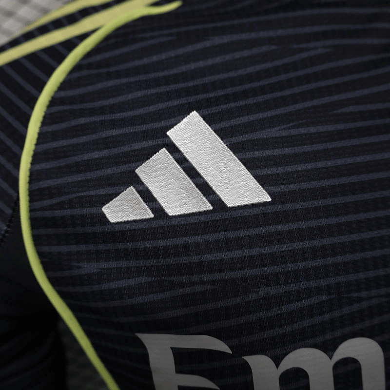Real Madrid Authentic Player [Slim Fit] Player [Slim Fit] Player [Slim Fit] Away Player 2025/26 - Slim Fit - FutStore
