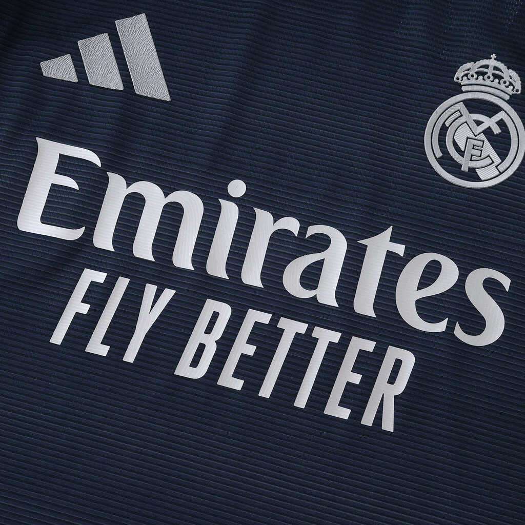 Real Madrid Home ll Jersey 2025/26 - Version Fan - FutStore