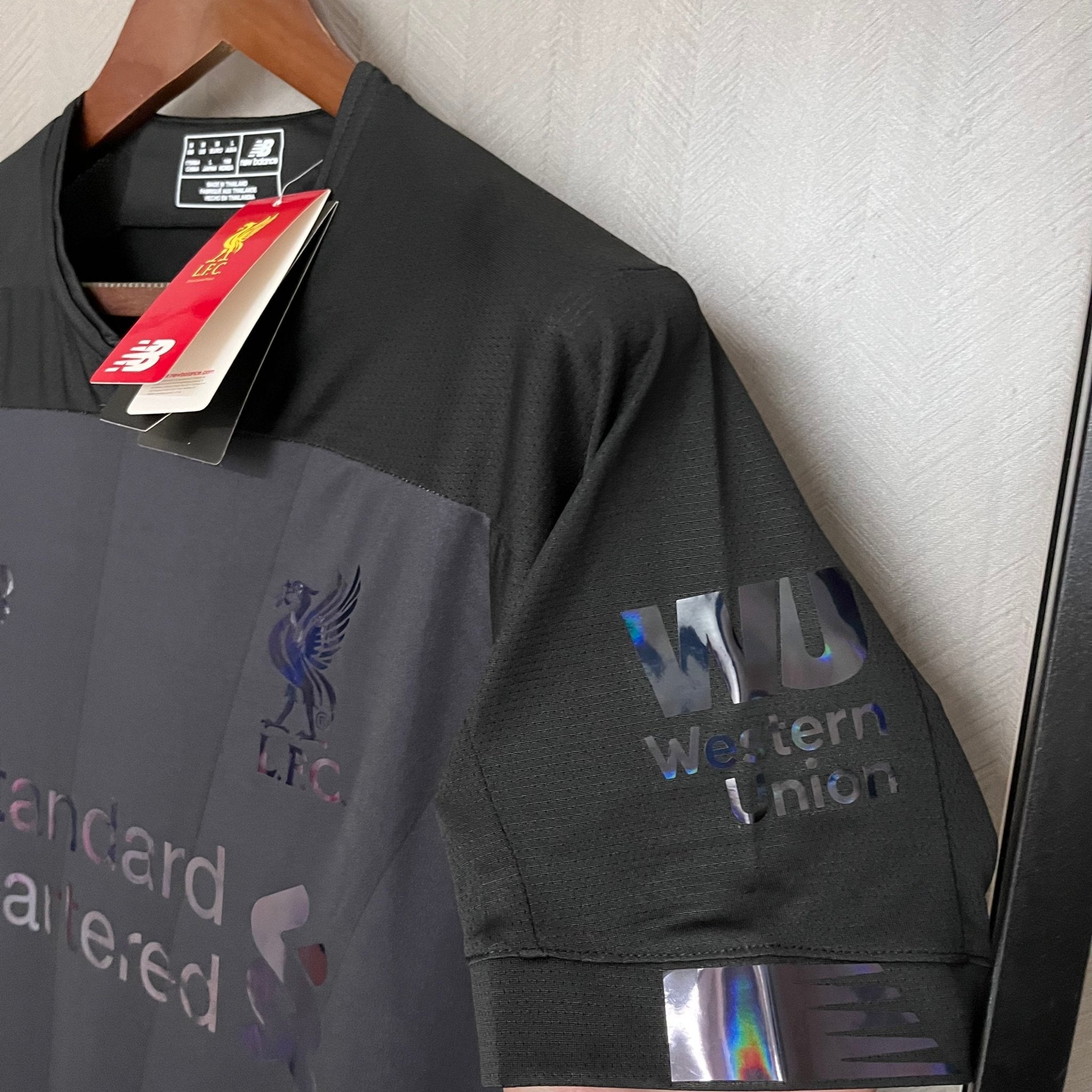 Retro 2019/20 Liverpool Special Edition Black Jersey Fan Version - FutStore