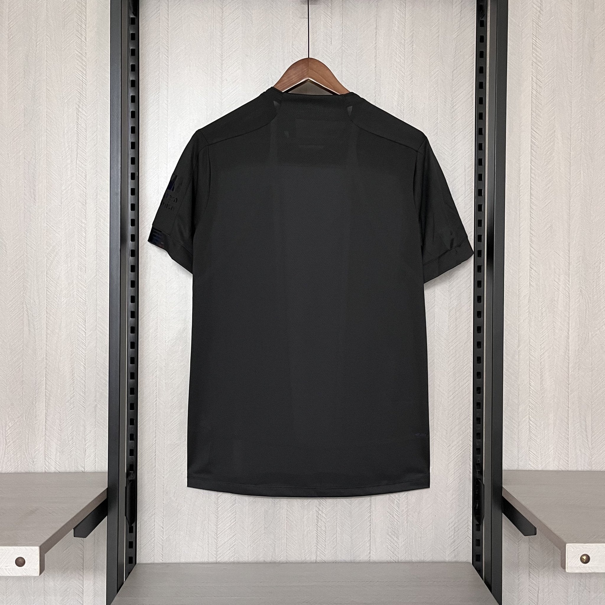 Retro 2019/20 Liverpool Special Edition Black Jersey Fan Version - FutStore