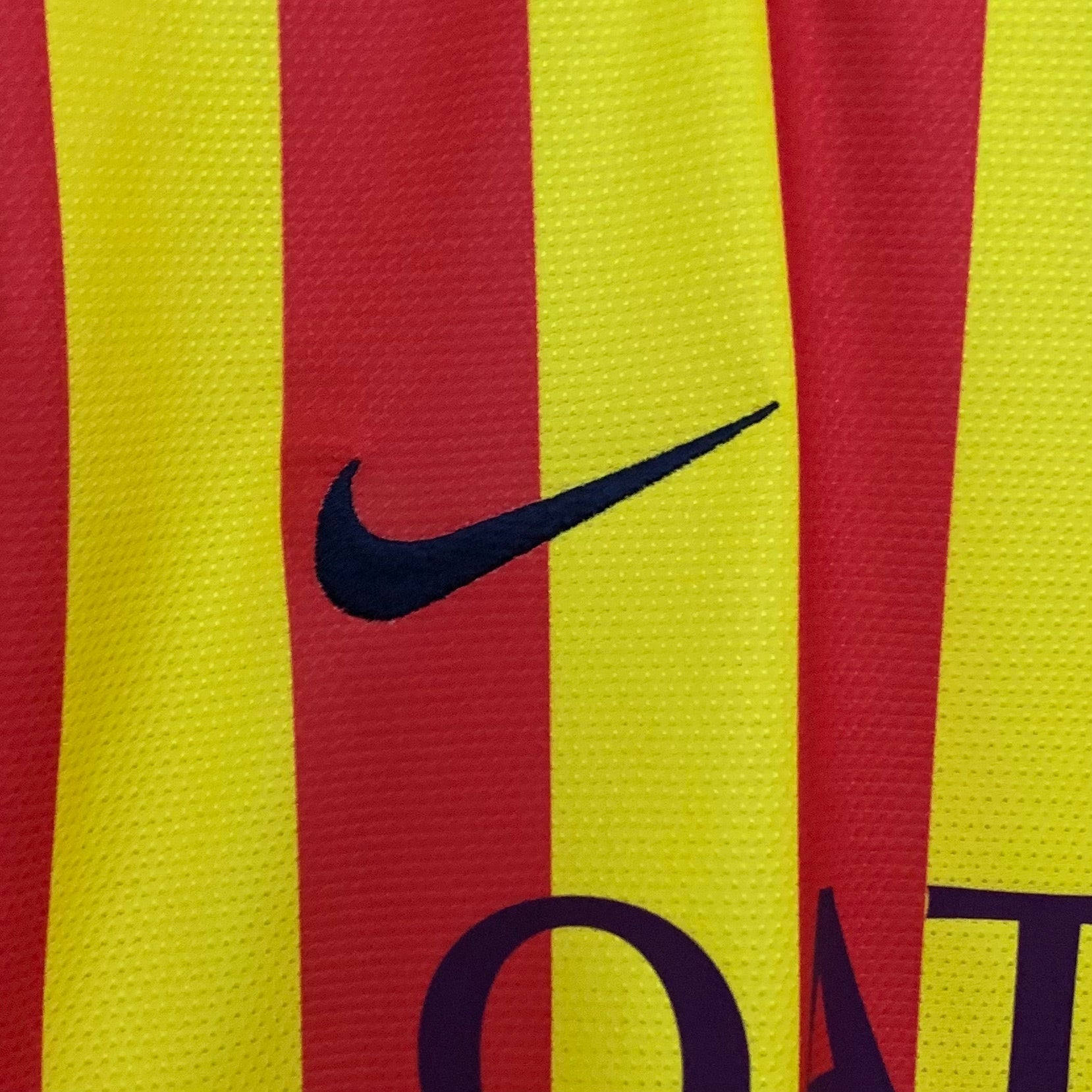 Retro Barcelona 13/14 Away - FutStore