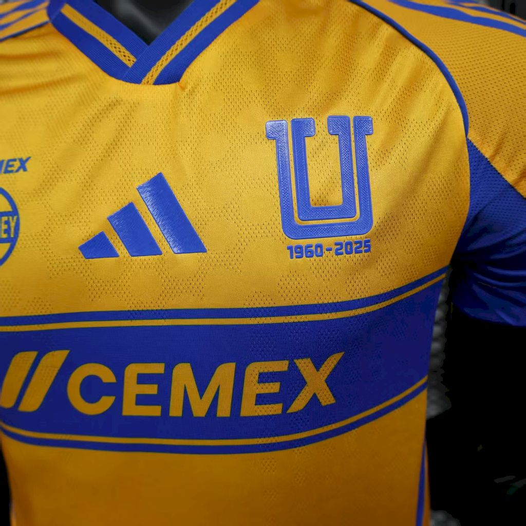 Tigres Home Authentic Player [Slim Fit] Player [Slim Fit] Player [Slim Fit] Player 2025/26 - Slim Fit - FutStore
